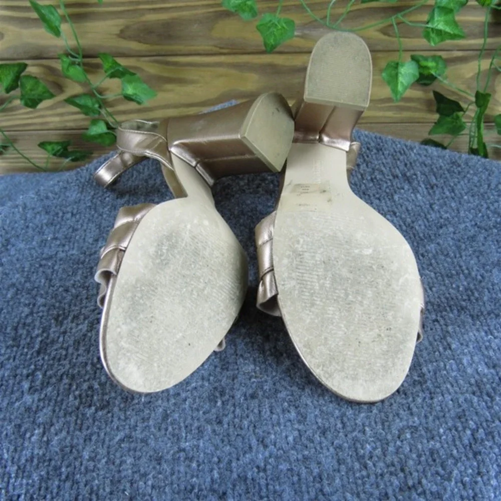 Indigo rd. Women's Ankle Strap Rosegold Leather Sz 8 Medium‎ Gently Used 2025